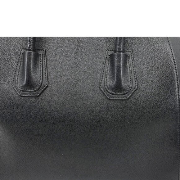 Givenchy  Antigona Medium Sugar Goatskin Leather Shoulder Bag Black - Picture 11 of 14